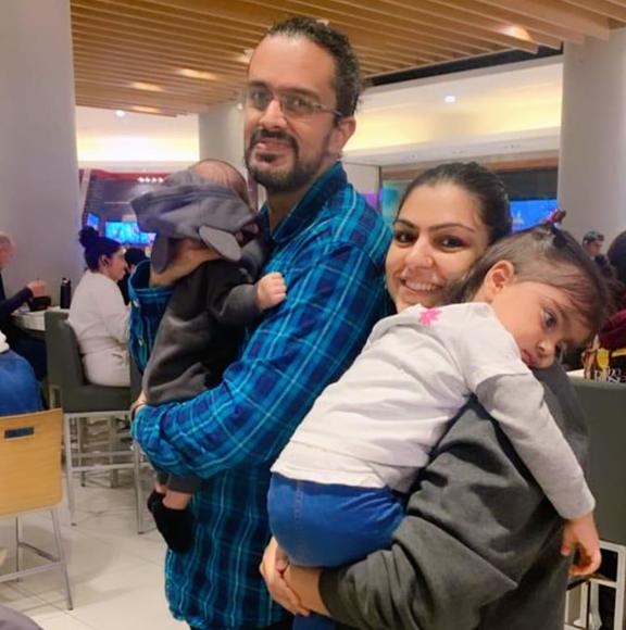 Meet your Posher, Arzoo - Picture 1 of 1